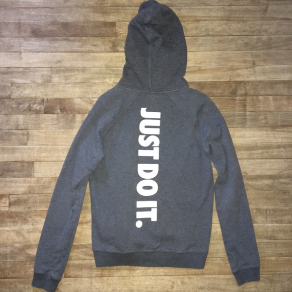 Nike Sweaters - Nike Hoodie